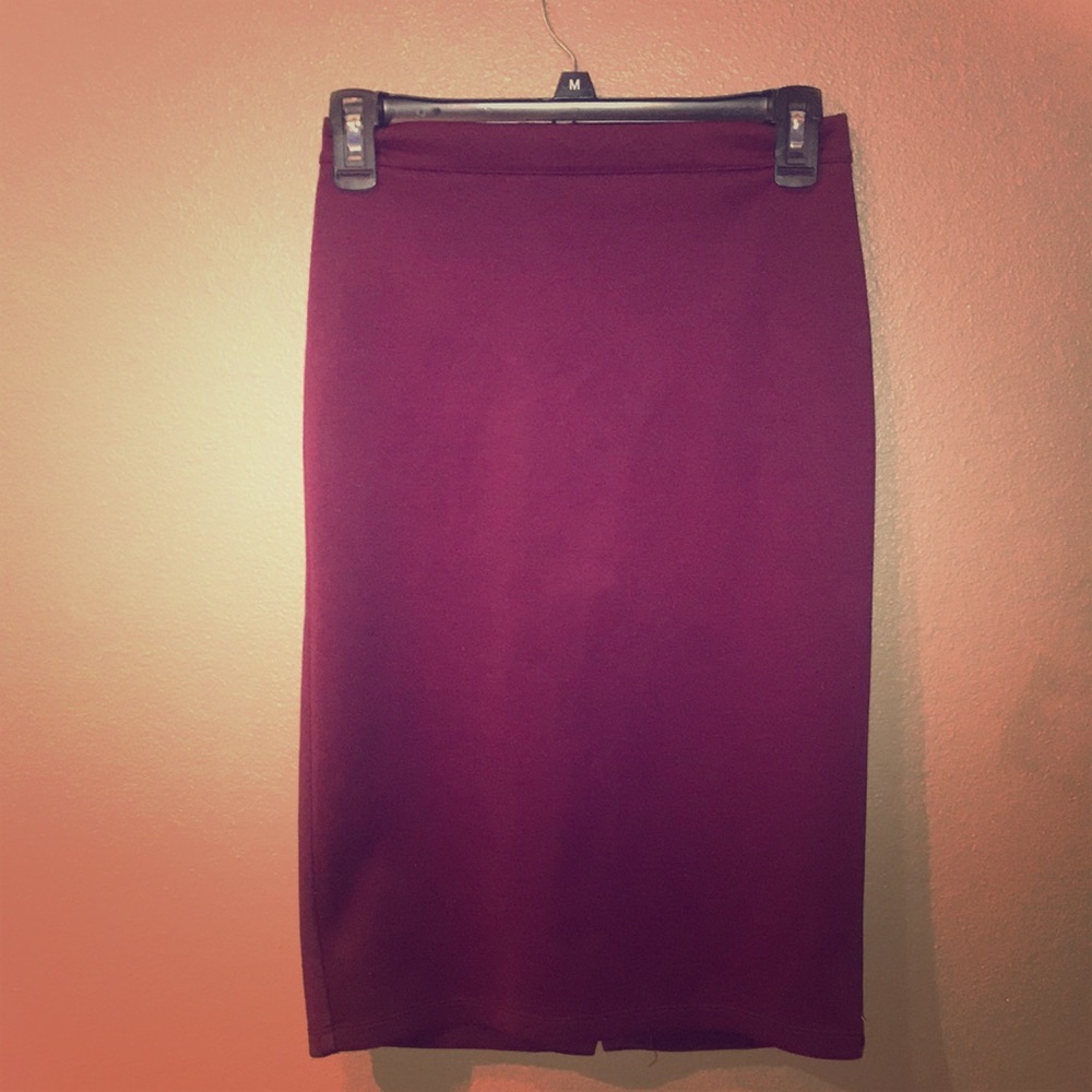 Well-loved burgundy pencil work skirt